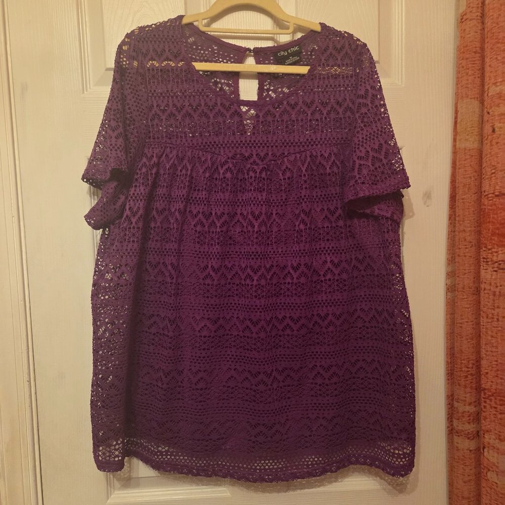 City Chic Purple Crochet Lace Flutter Sleeve Tunic Top Plus Size 18 M NWOT